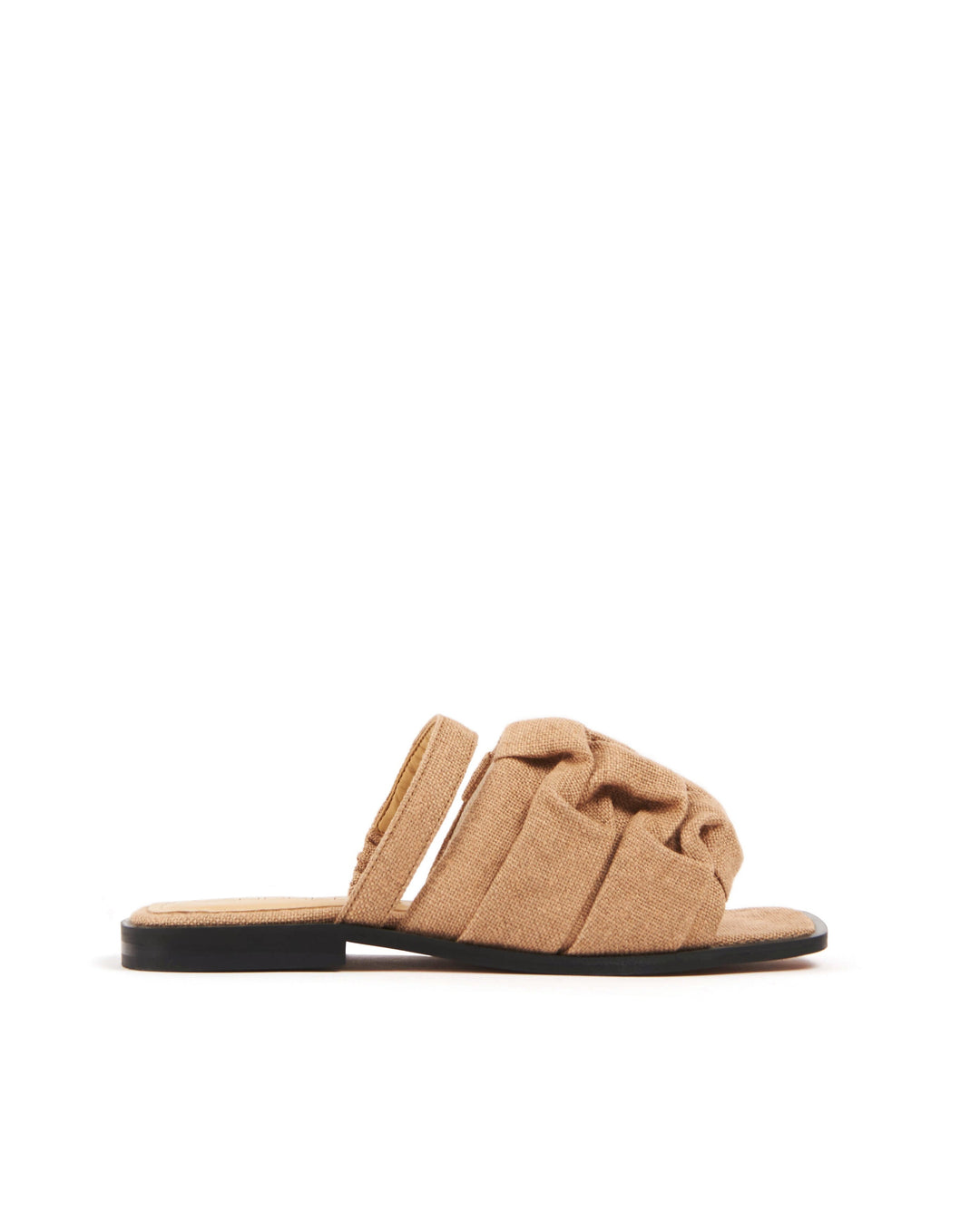 Vandrelaar Simone Linen Sandals in the colour beige / sand. Women's slider sandal mules for spring summer. Made from linen and eco-friendly materials. 100% vegan cruelty-free sandals for women. Square toe sandals with padding for extra comfort.
