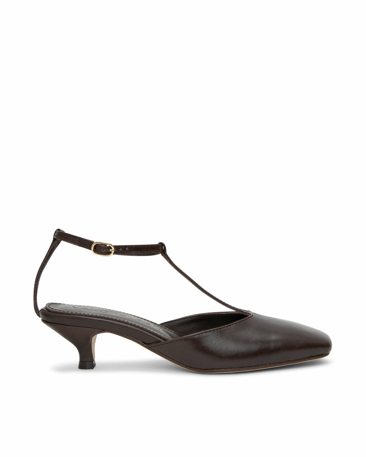 Vandrelaar Constance T-bar kitten heel pump in soft espresso chocolate brown leather, with dainty ankle strap and a gold buckle. Vandrélaar. Conscious shoes made in Portugal from better materials.