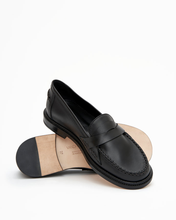 Mona Loafer, Black Leather